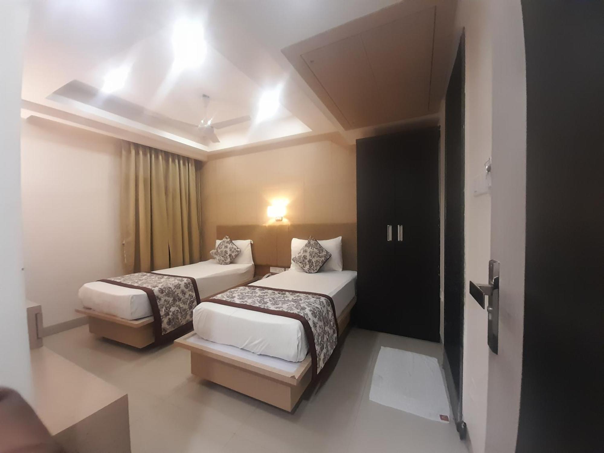 Variety Inn باتنا المظهر الخارجي الصورة