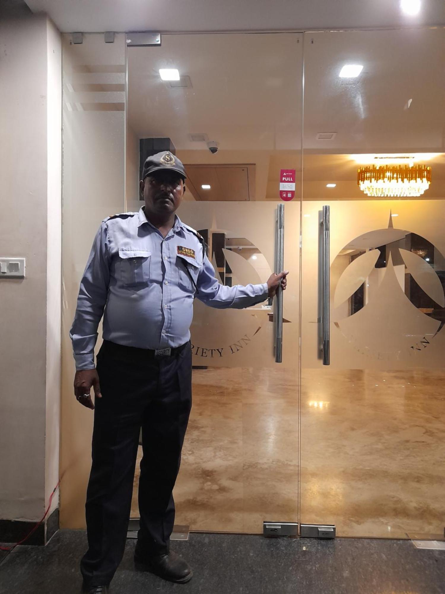 Variety Inn باتنا المظهر الخارجي الصورة